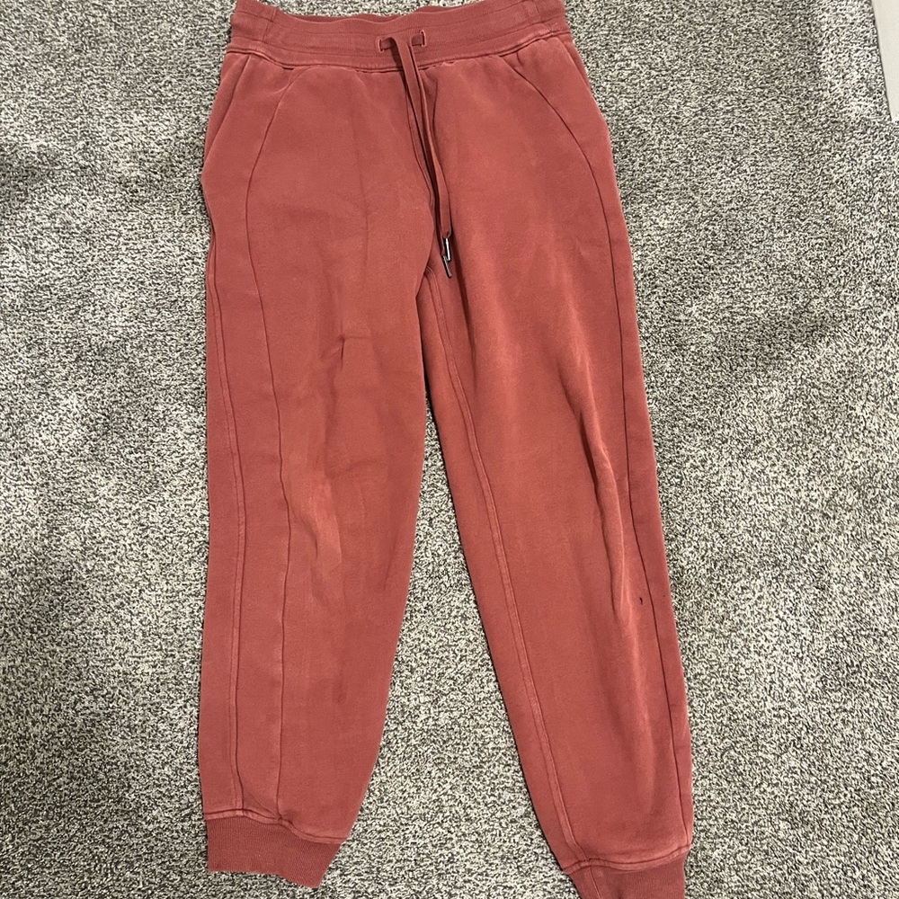 lululemon fleece joggers